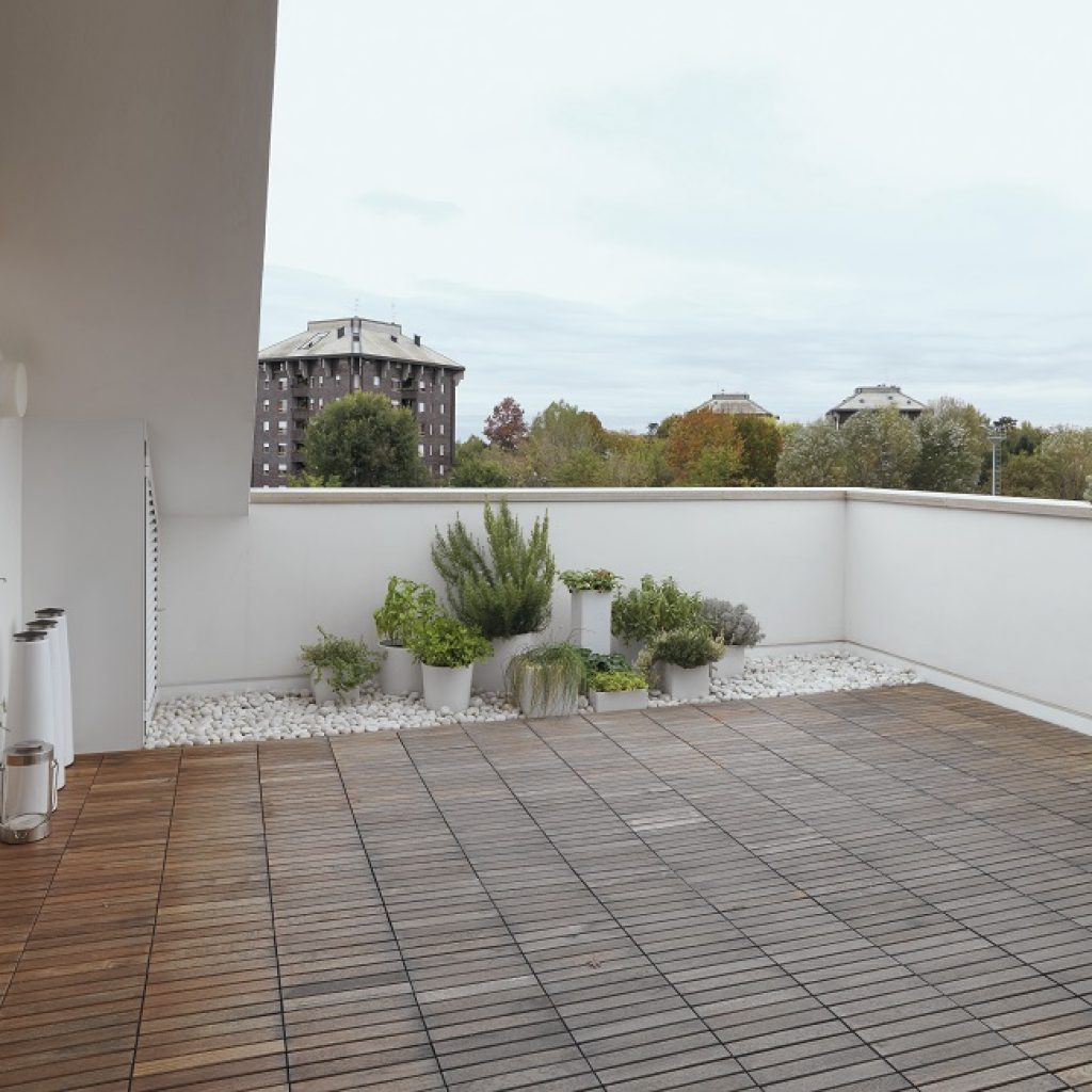 Pavimenti In Legno Per Esterni il Terrazzo Solid Renner
