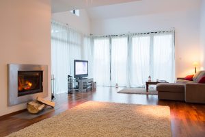 Parquet vicino al camino