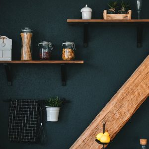 Come smaltire il parquet: riutilizzare creativamente il legno