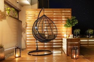 Illuminazione e decking per le tendenze outdoor 2021