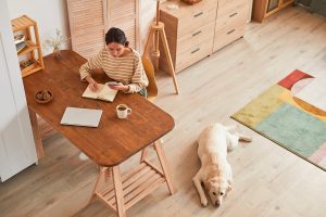 Vernice opaca, satinata e lucida: effetti tono su tono