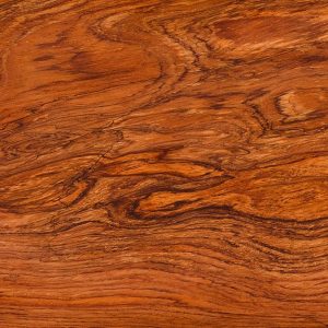 Dettaglio della caratteristica texture del legno di palissandro