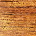 La caratteristica texture del legno di ovangkol