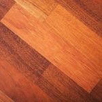 Superficie di un parquet in pero