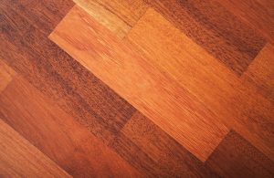 Superficie di un parquet in pero