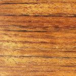 La caratteristica texture del legno di ovangkol