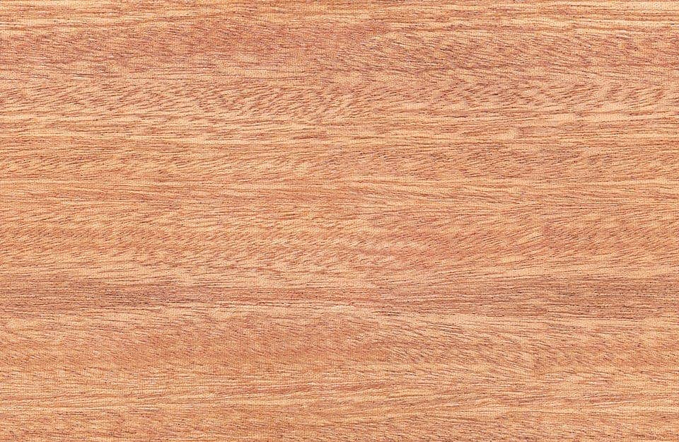 Dettaglio della texture del legno di sapele