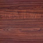 La caratteristica texture del legno di sapele