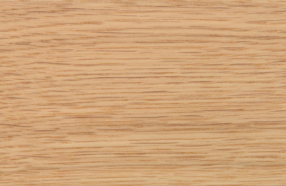 Primo piano sul caratteristico pattern del legno di frassino