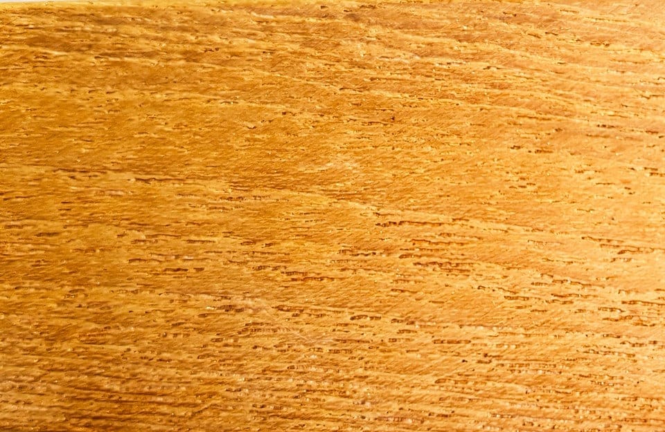 Primo piano sul caratteristico pattern del legno di bangkirai