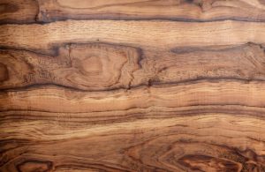 Primo piano sul caratteristico pattern del legno di palissandro
