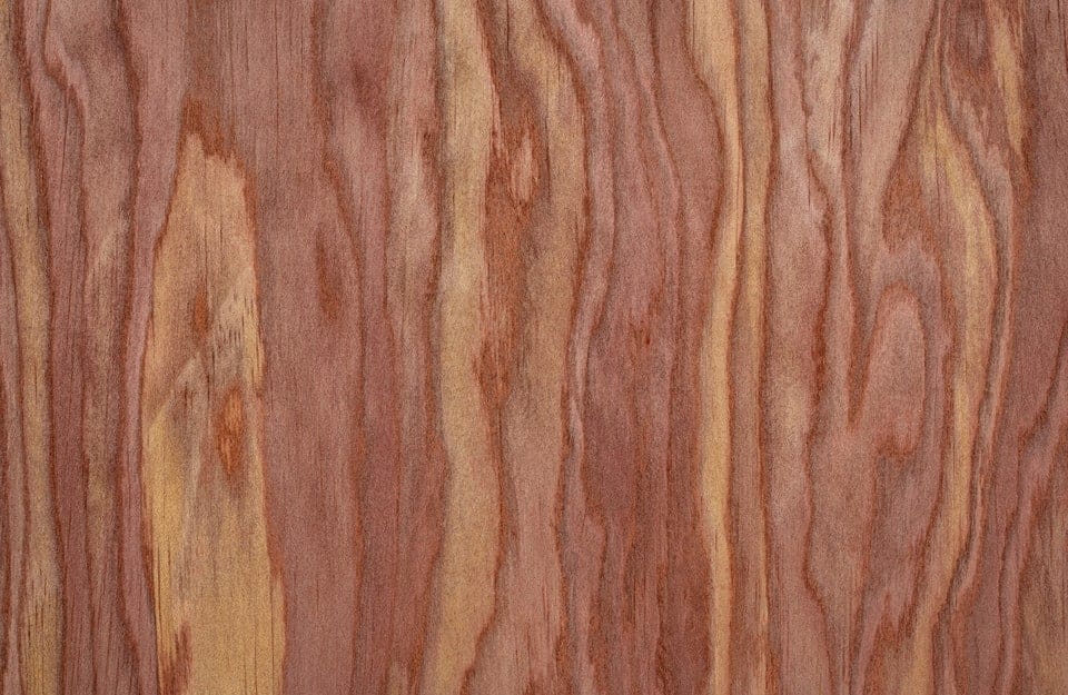 Primo piano sul caratteristico pattern del legno di cedro rosso americano