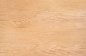Primo piano sul caratteristico pattern del legno di abete di Douglas