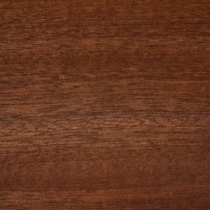 Primo piano sul caratteristico pattern del legno di iroko